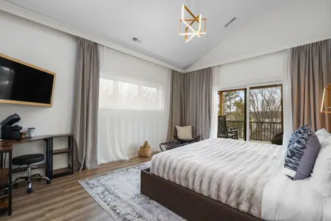 Bedroom with work desk