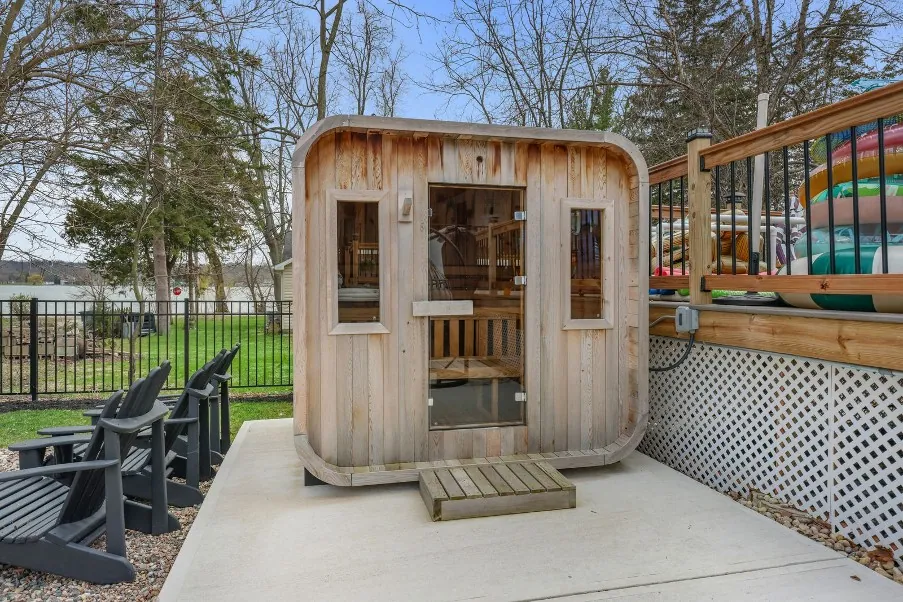 Cedar barrel sauna
