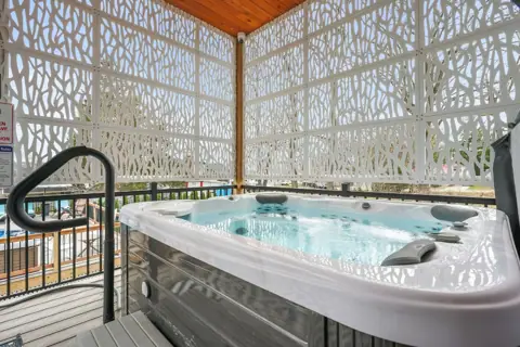Hot tub
